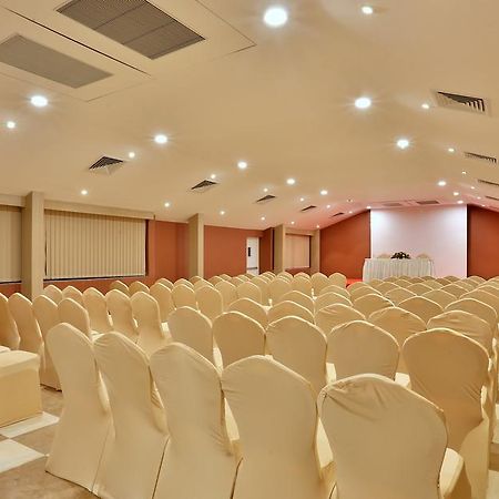 Grande Delmon Hotel Panadzsi Kültér fotó