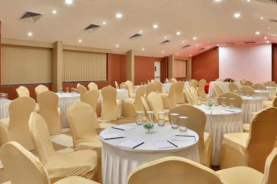 Grande Delmon Hotel Panadzsi Kültér fotó