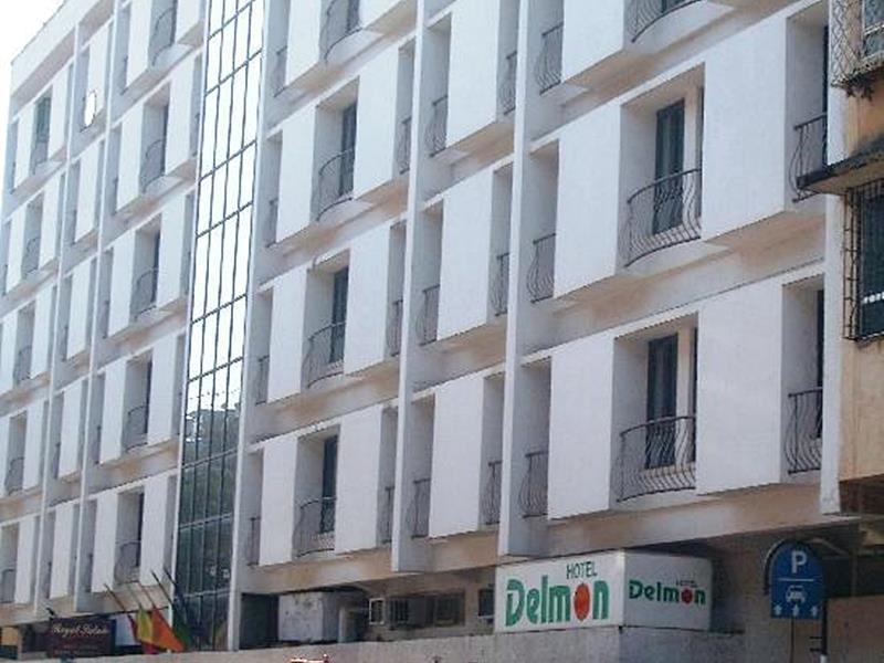 Grande Delmon Hotel Panadzsi Kültér fotó
